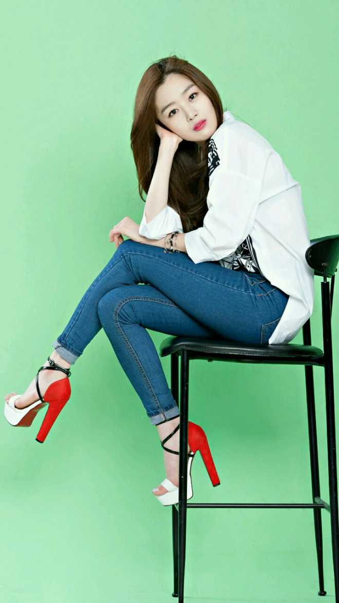 【壁纸分享】美女壁纸(51张) - 华为p9系列主题美化