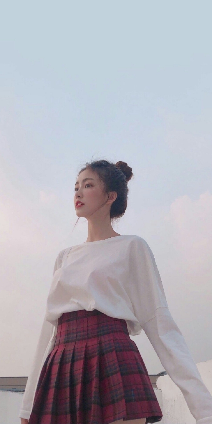 全面屏美女壁纸来一波