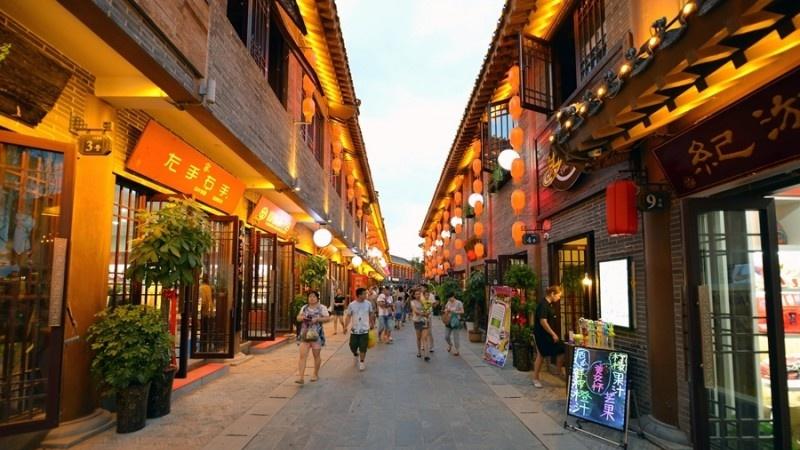 开封御河边七盛角夜色