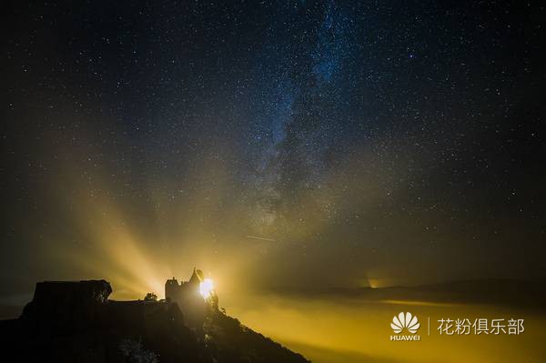 世界公认最美的星空 184137ntbyv3b33ib3wb24.jpg