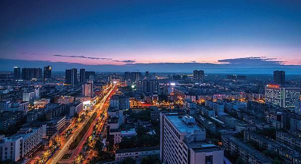 gdp配音_中国gdp增长图