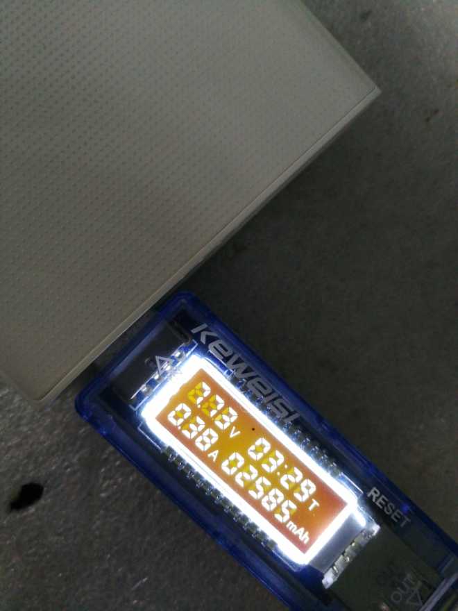 华为P10用小米充电宝充电为什么会发烫?