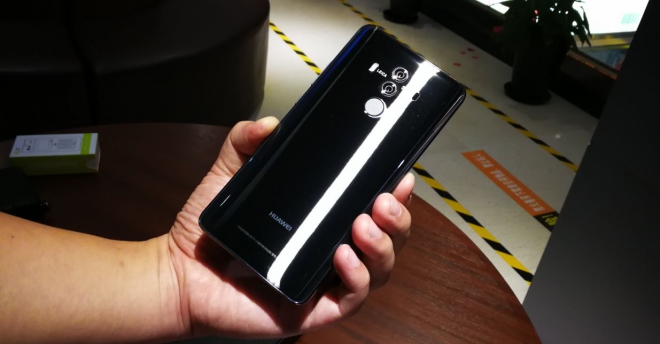 mate10及mate10 pro常用指纹键区别 - 华为mate10系列玩机技巧 花粉