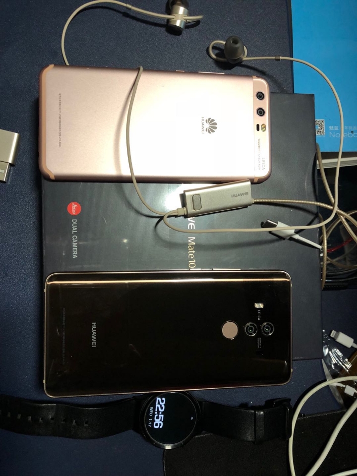 mate10\/mate10Pro 不支持降噪耳机2边充电边