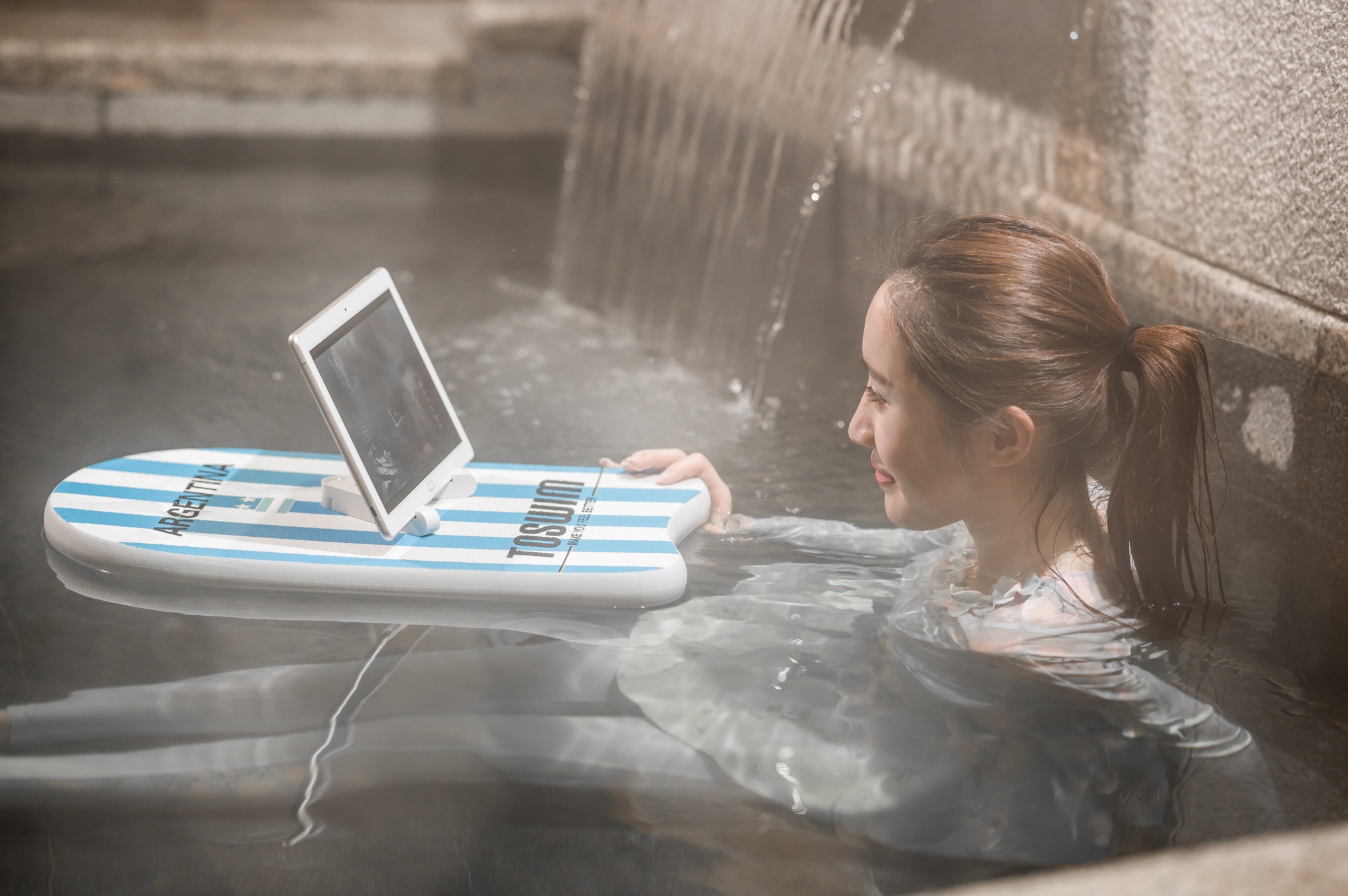 极寒之地,荣耀waterplay邂逅雪域温泉!