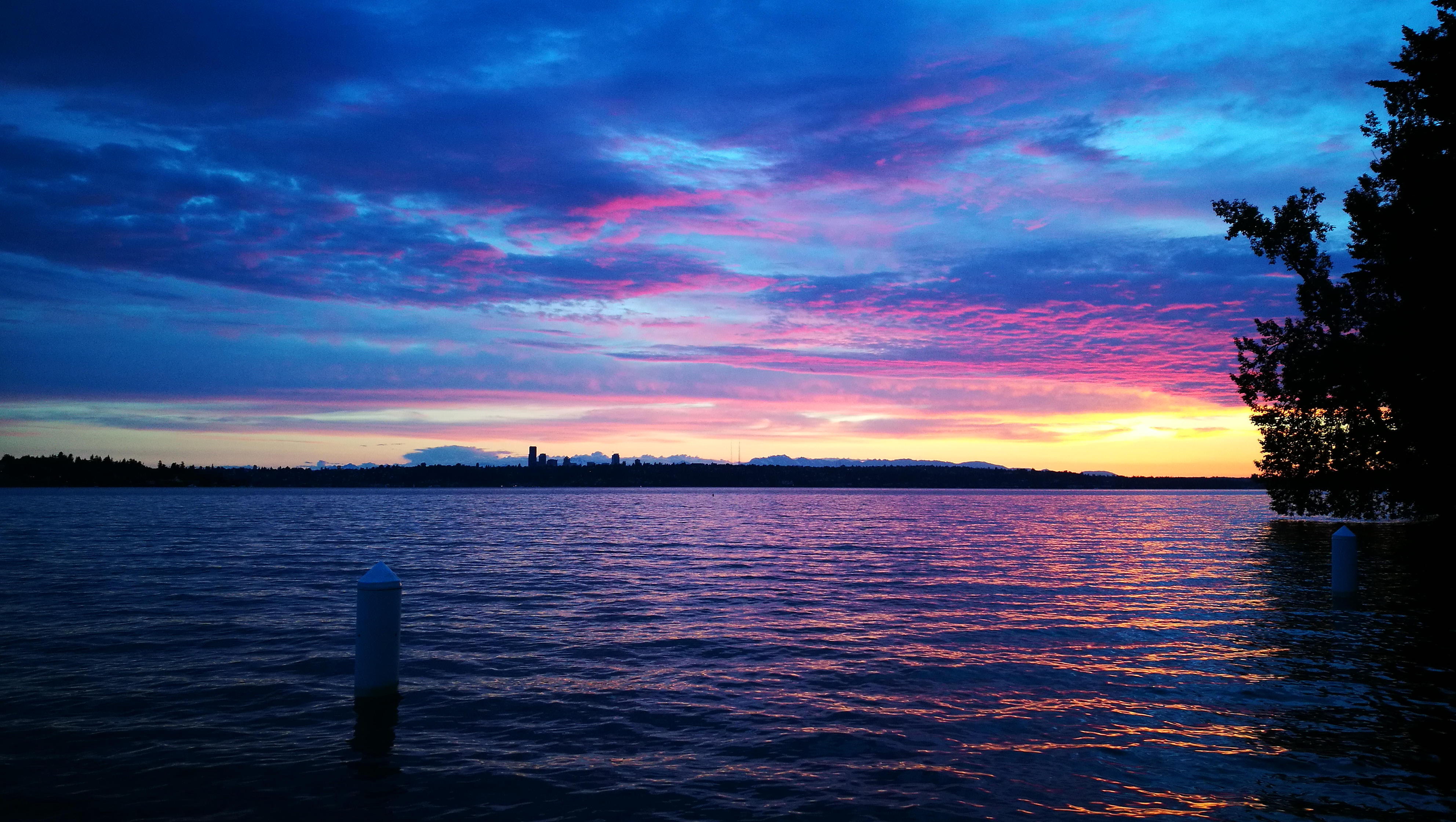 华盛顿湖的晚霞