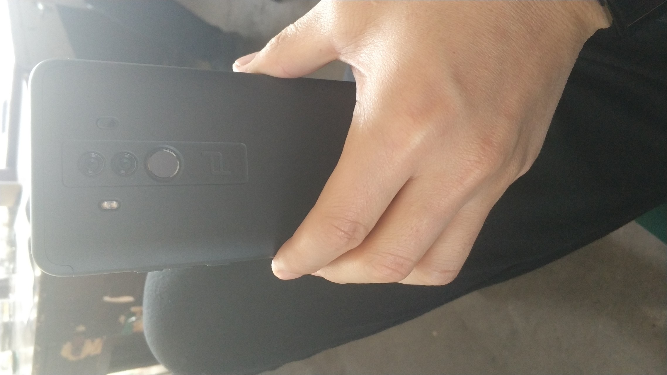 mate10 pro听筒有轻微的杂音 - 华为mate10系列分享交流 花粉俱乐部