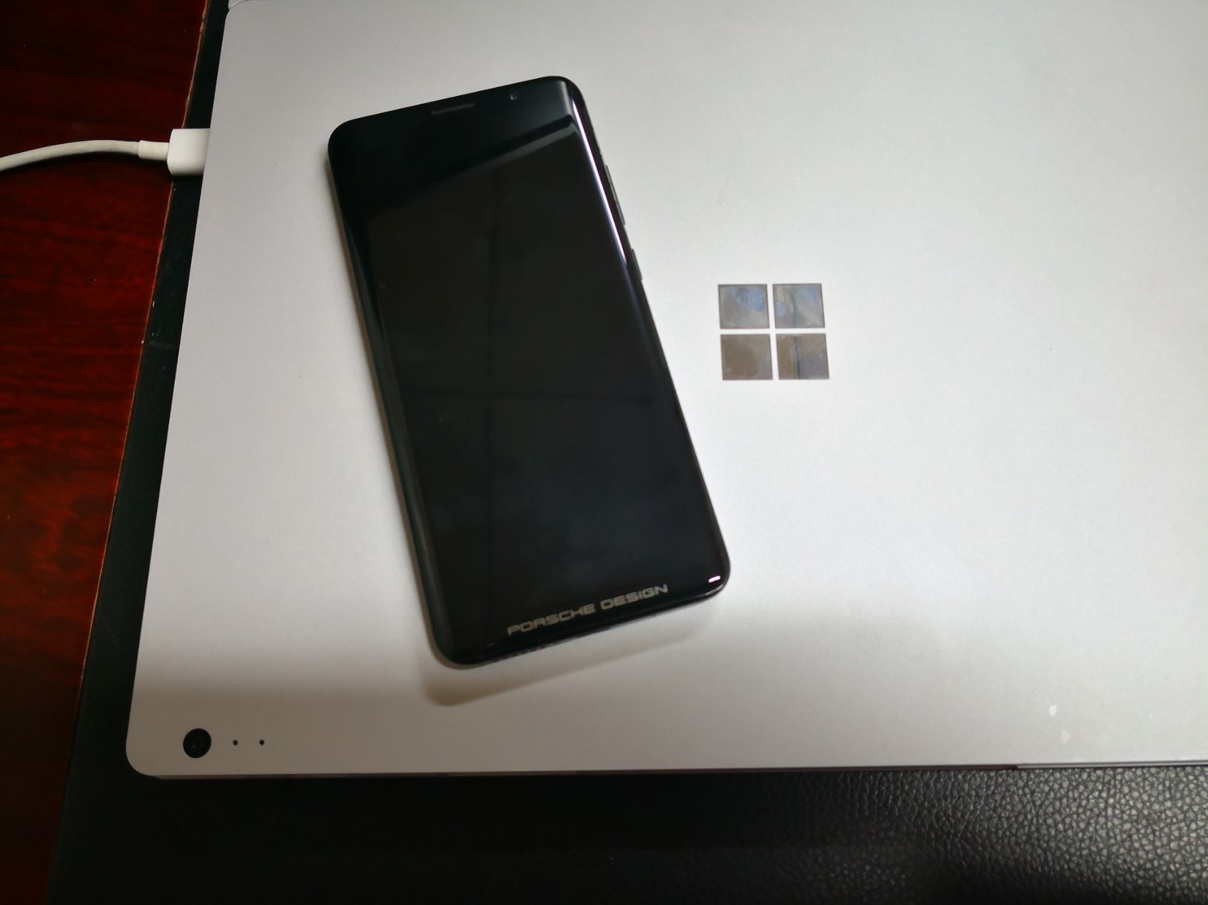 非凡大师mate60rs评测对比 1811083wcgza7thpt45fio.jpg