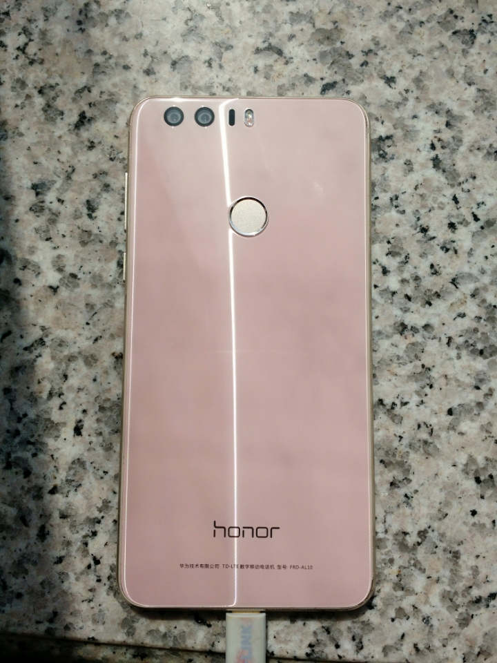 没有p20云母珍珠 粉金荣耀8也不错