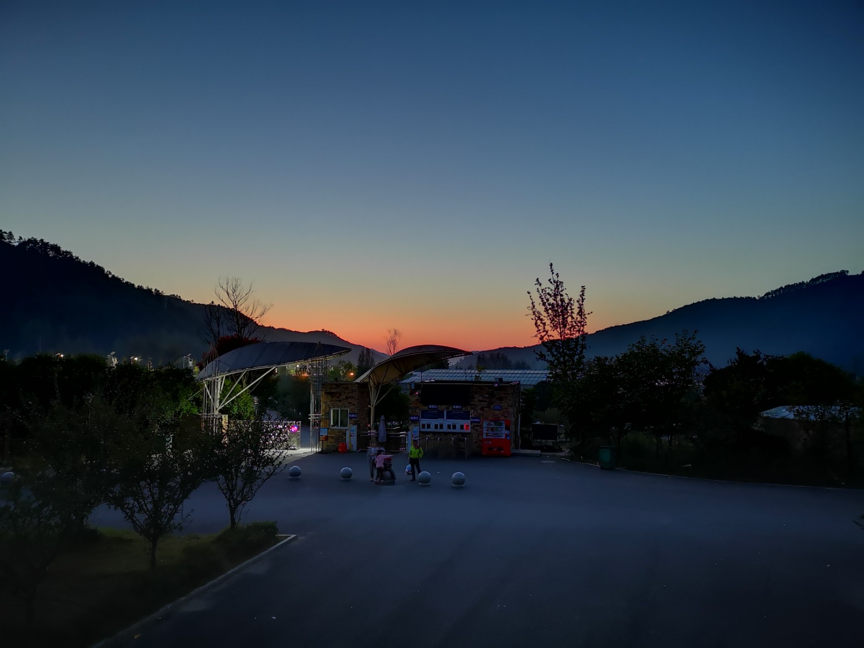 华为p20pro拍照模糊问题!你们买到是不是也是