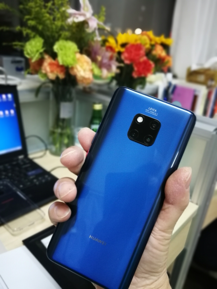proud版宝石蓝开箱报道贴! - 华为mate20系列晒单评测 花粉俱乐部
