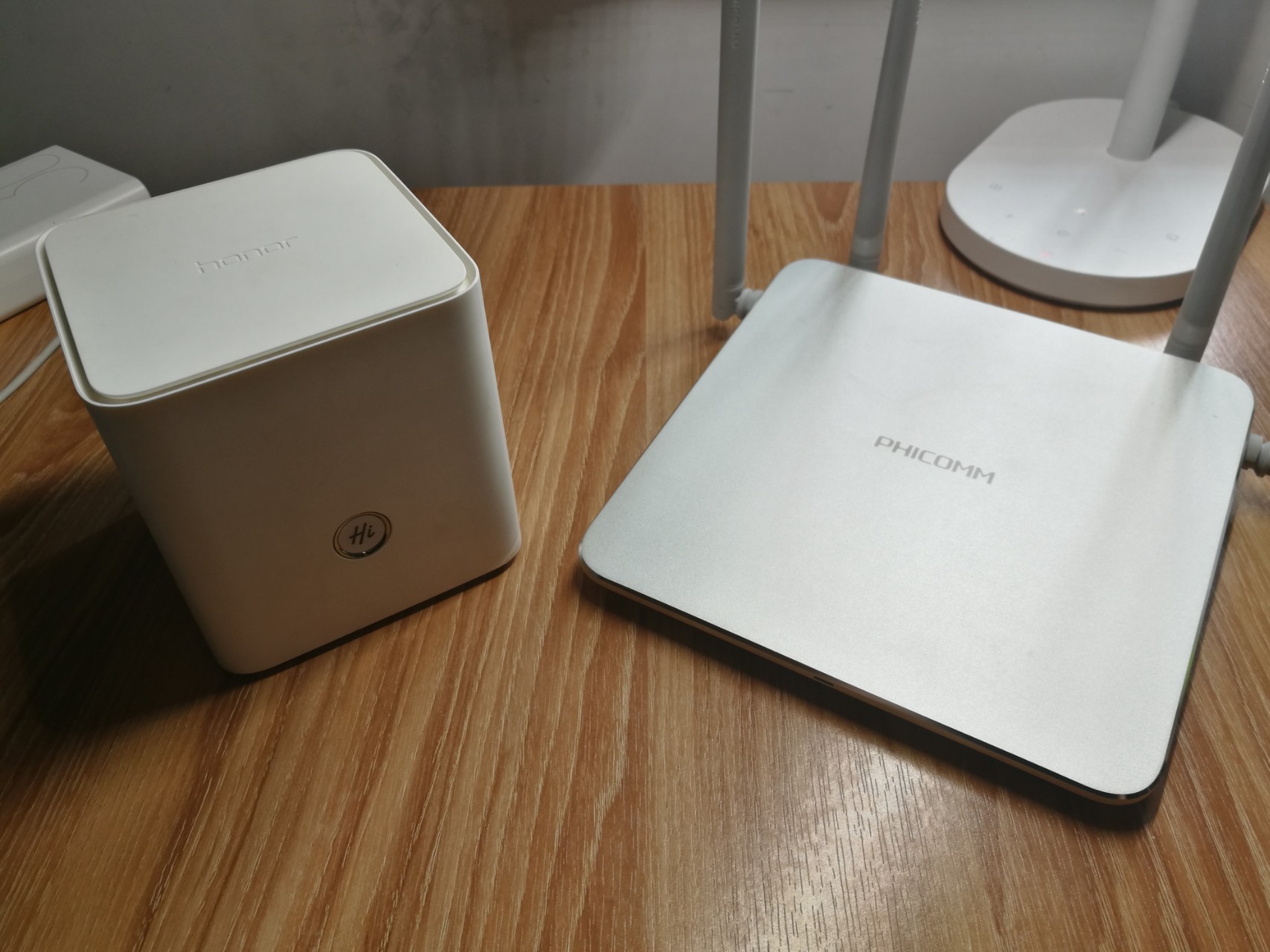 实测荣耀路由pro的固件有多拉后腿