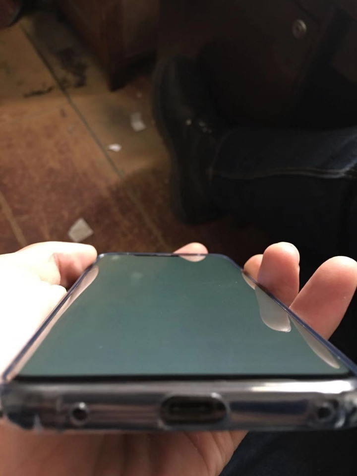 这是大家说的抹布屏吗? - 华为mate20系列分享交流 花粉俱乐部