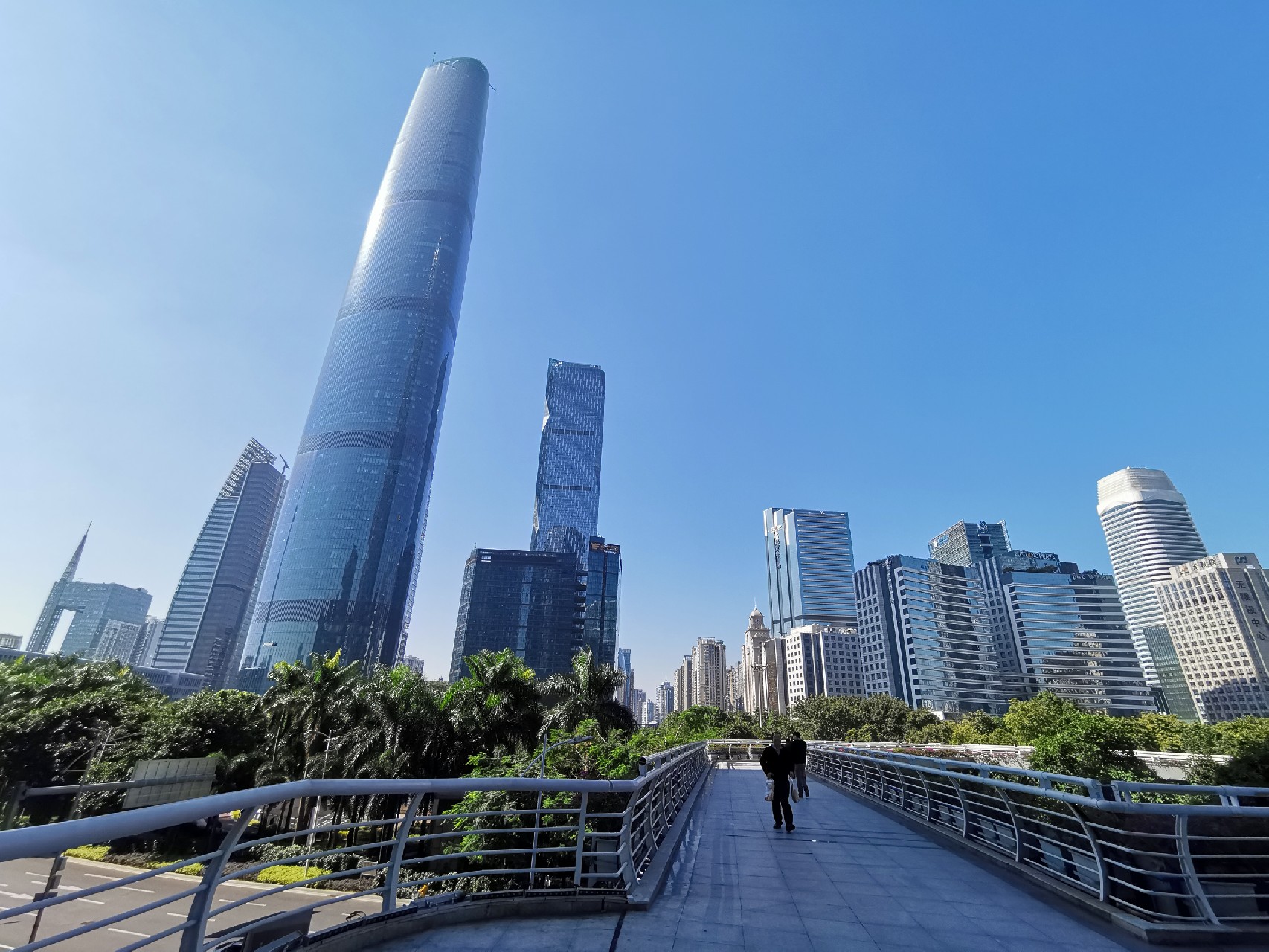 华为mate20pro超广角,犀利!