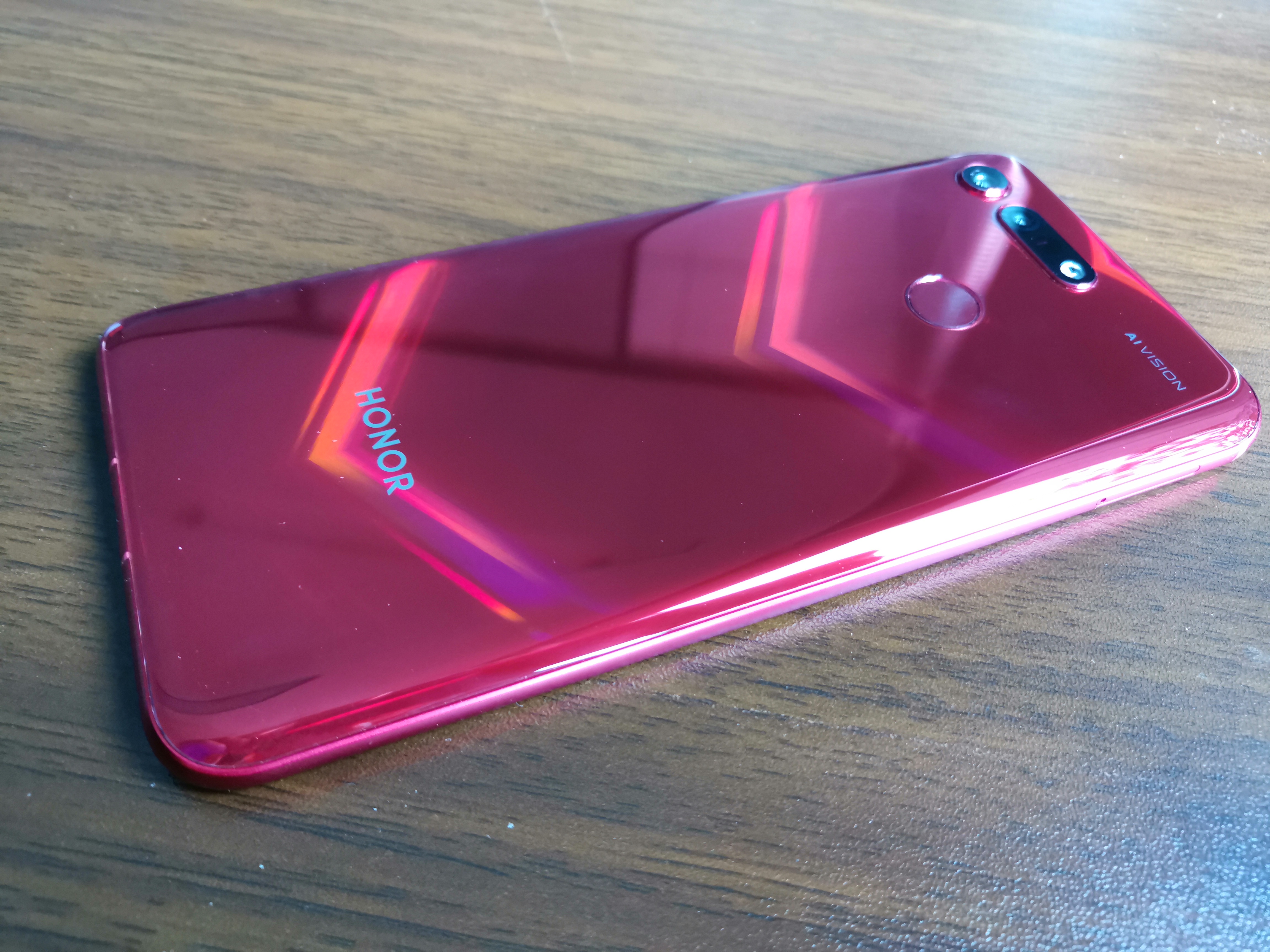 荣耀v20魅眼全视屏开箱评测,美的不仅一点点