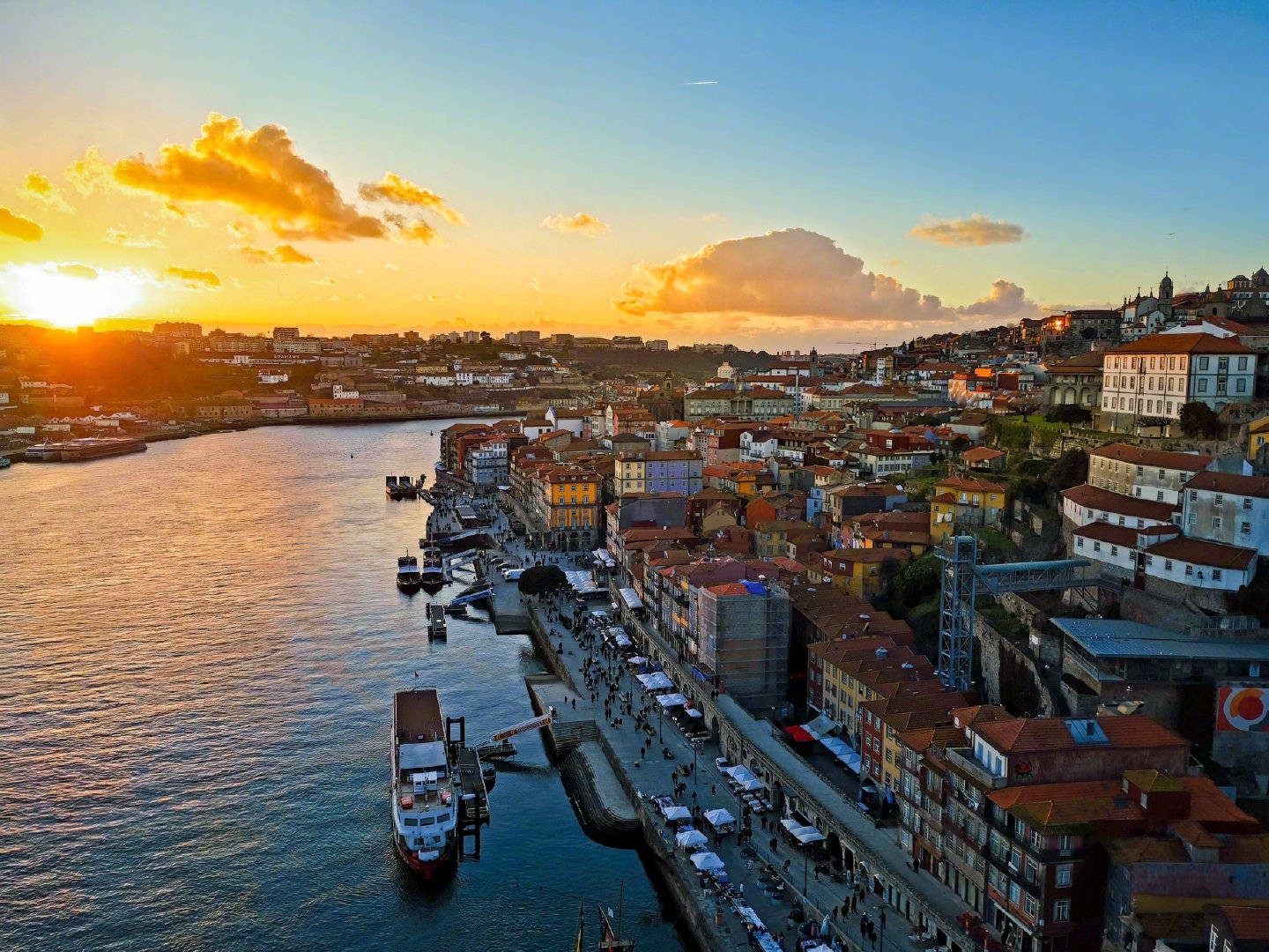 来自华为官方微博,p30pro