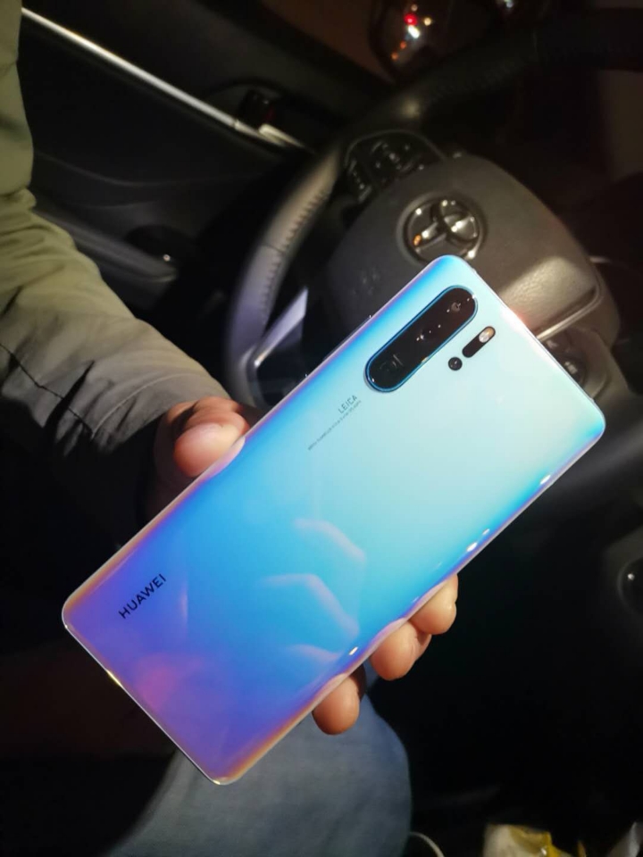 唯一不足屏幕1080p,望华为在屏幕上面下功夫!