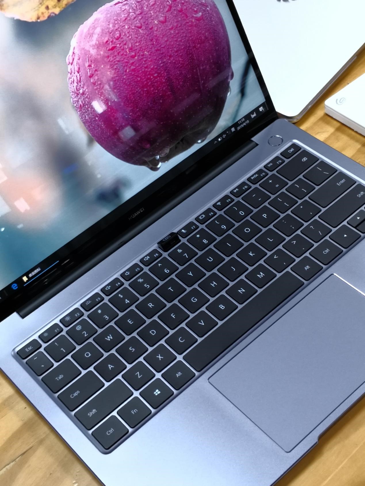 绝对c位,matebook14,十大评测,高清多图,内含视频(软件赠送)